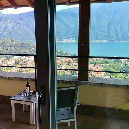 Panoramica Private Sleeps 8-by Italian * Lenno