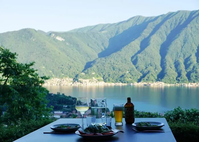 Panoramica Private Sleeps 8-by Italian Vila