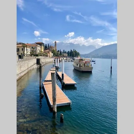 Panoramica Private Sleeps 8-by Italian * Lenno