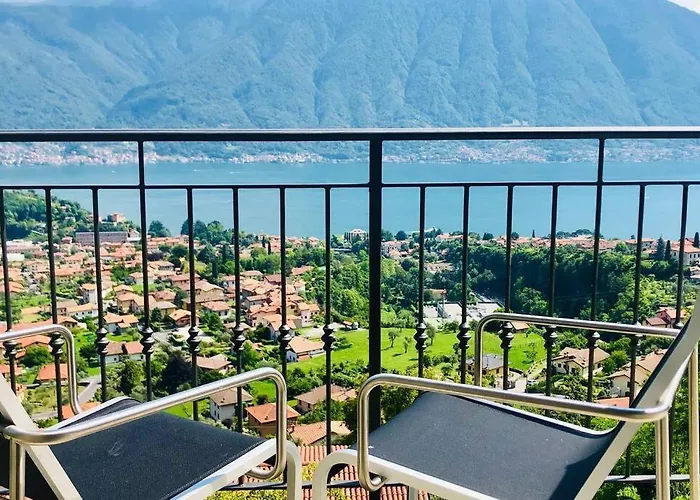 Panoramica Private Sleeps 8-by Italian * Lenno