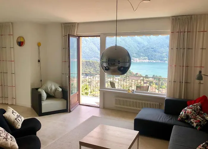 Panoramica Private Sleeps 8-by Italian Villa