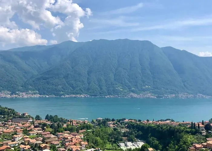 Villa Panoramica Private Sleeps 8-by Italian