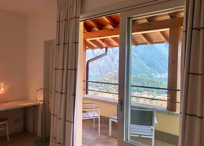 Villa Panoramica Private Sleeps 8-by Italian *