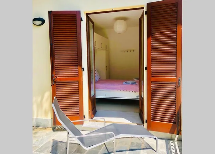 빌라 Panoramica Private Sleeps 8-by Italian